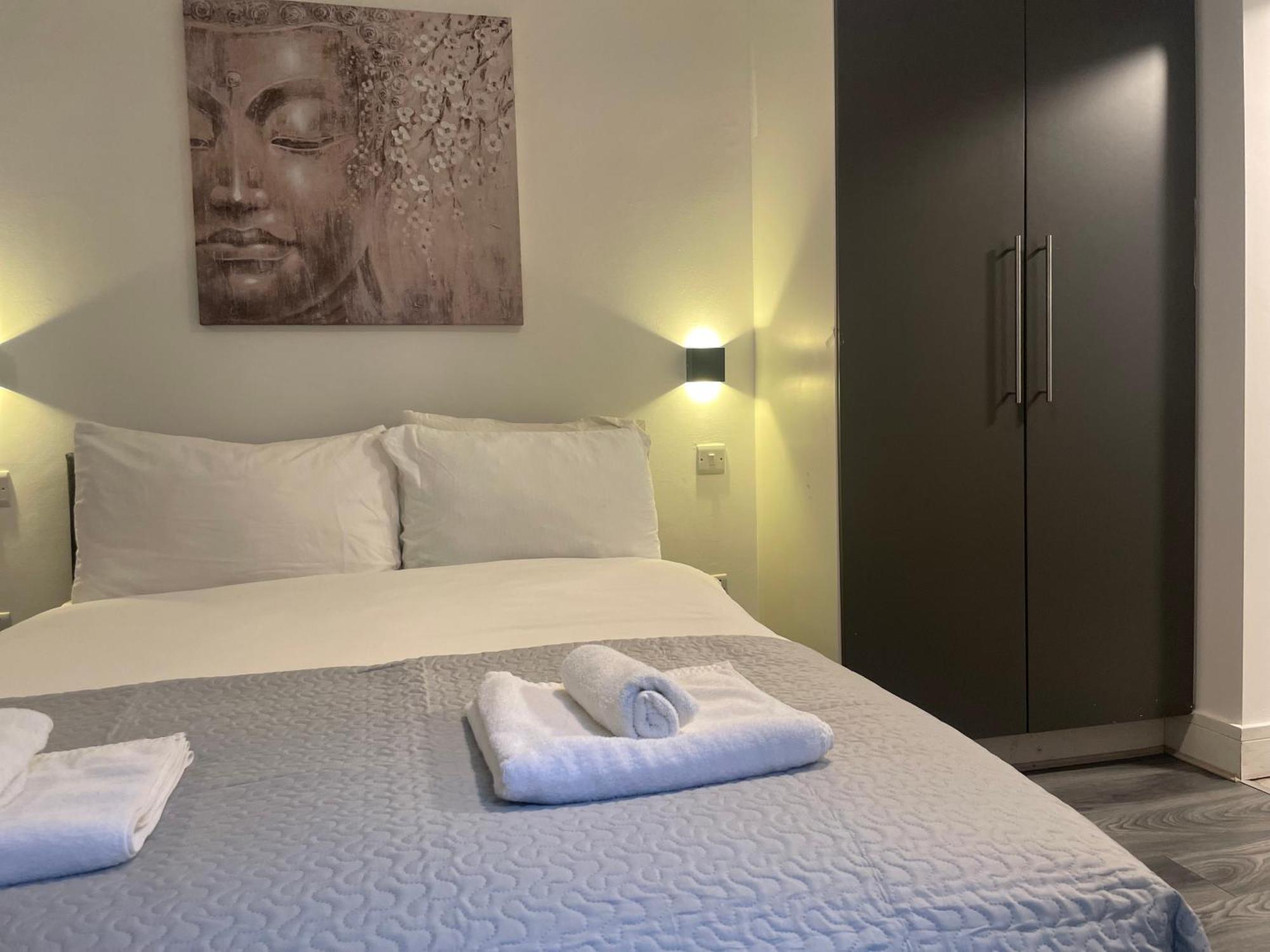 Apartment Amazing 2 - East London